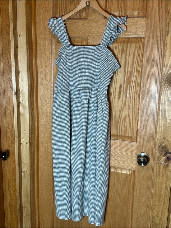 Old Navy Dresses & Skirts - Old Navy Smocked Gingham Midi Dress green & white size XL